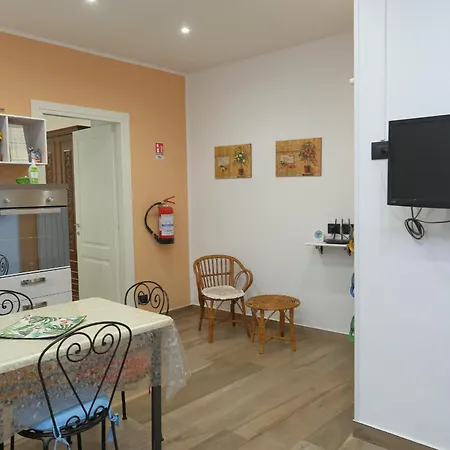 Casa Marisol 체팔루